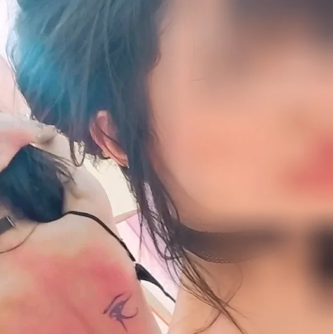 Hannah, 25