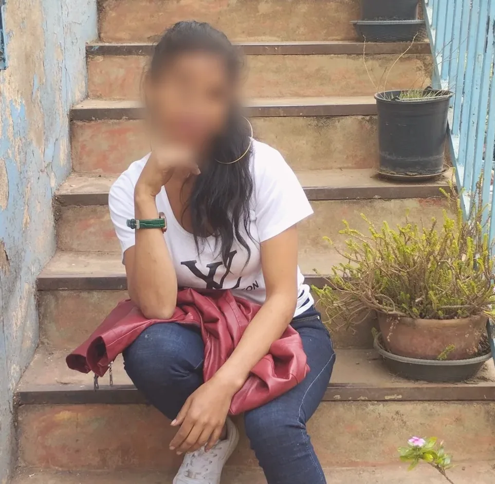 Kayleigh, 29